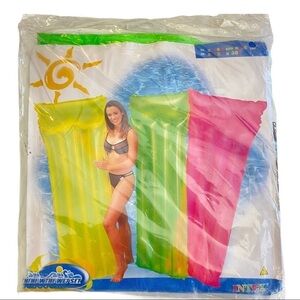 Vintage Intex Pillow Lounge Pool Raft Float Green